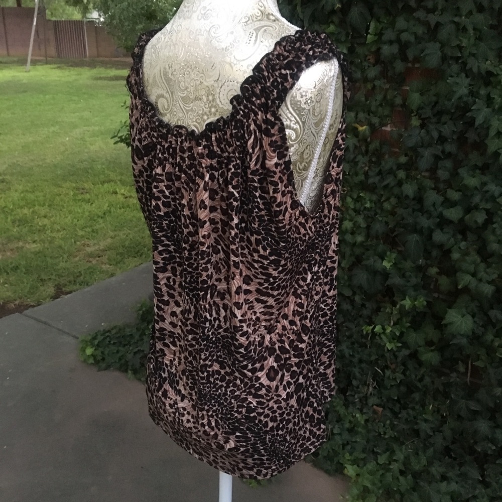 Carol Rose sleeveless blouse